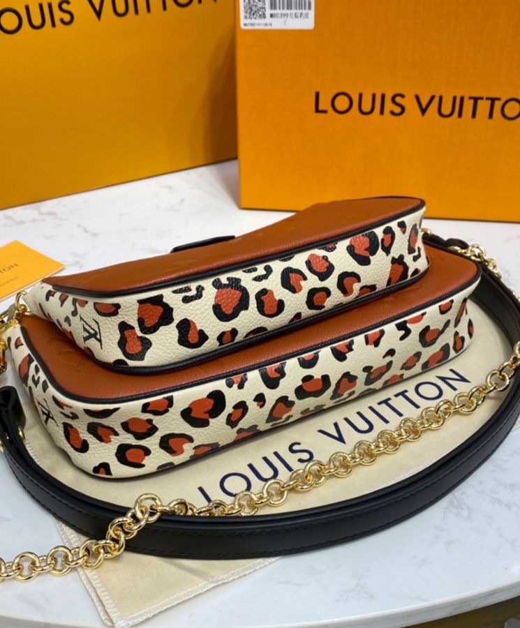 Louis Vuitton Multiple Pochette Accessoires Wild at Heart Black