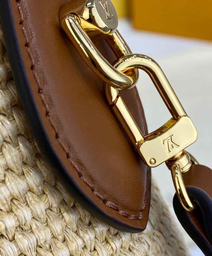 Louis Vuitton Petit Bucket Handbag Synthetic Knitted Raffia