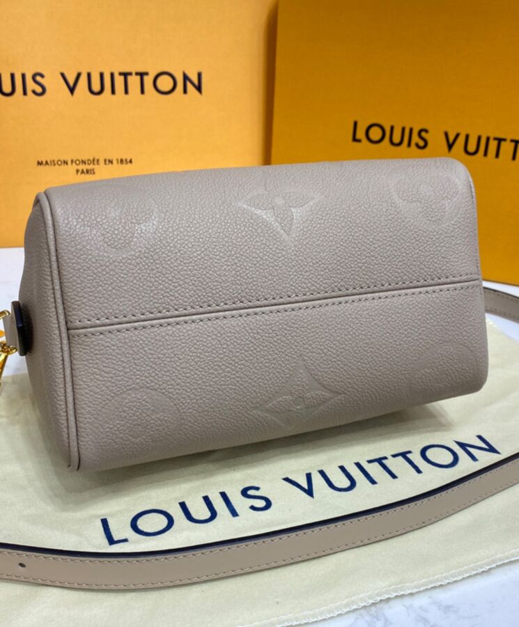 Louis Vuitton Speedy Bandouliere 20 Black/White in Cowhide Leather