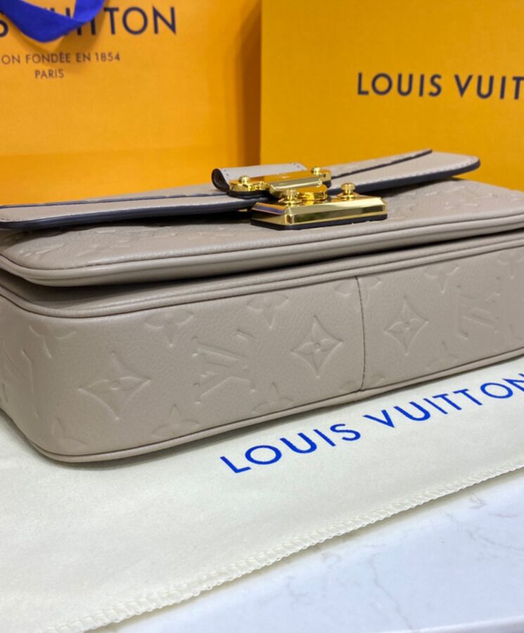 Louis Vuitton M46200 Marceau