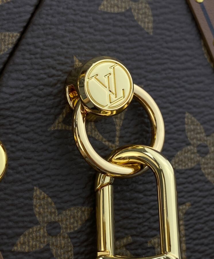 M46199 Louis Vuitton Monogram Marceau Chain Handbag
