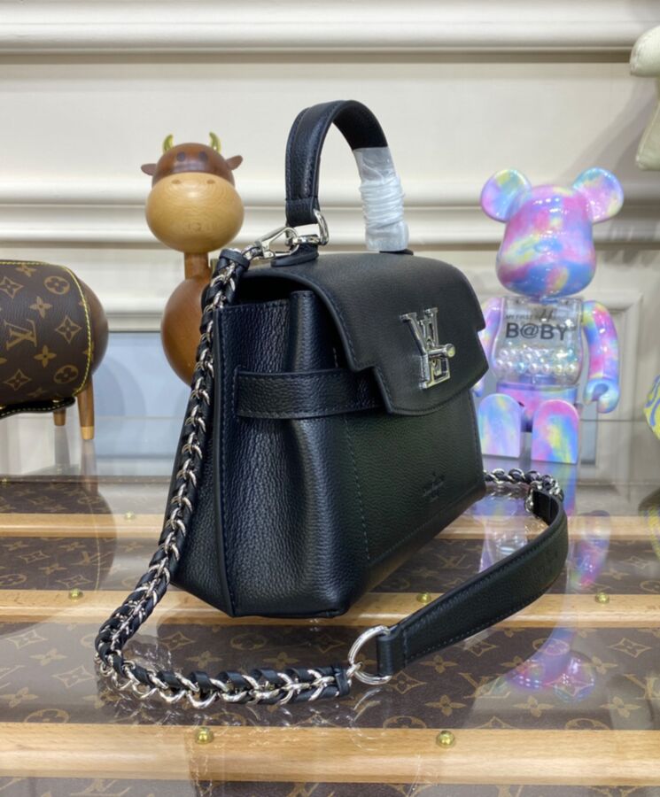 Lockme Ever BB Lockme Leather in Black - Handbags M53937