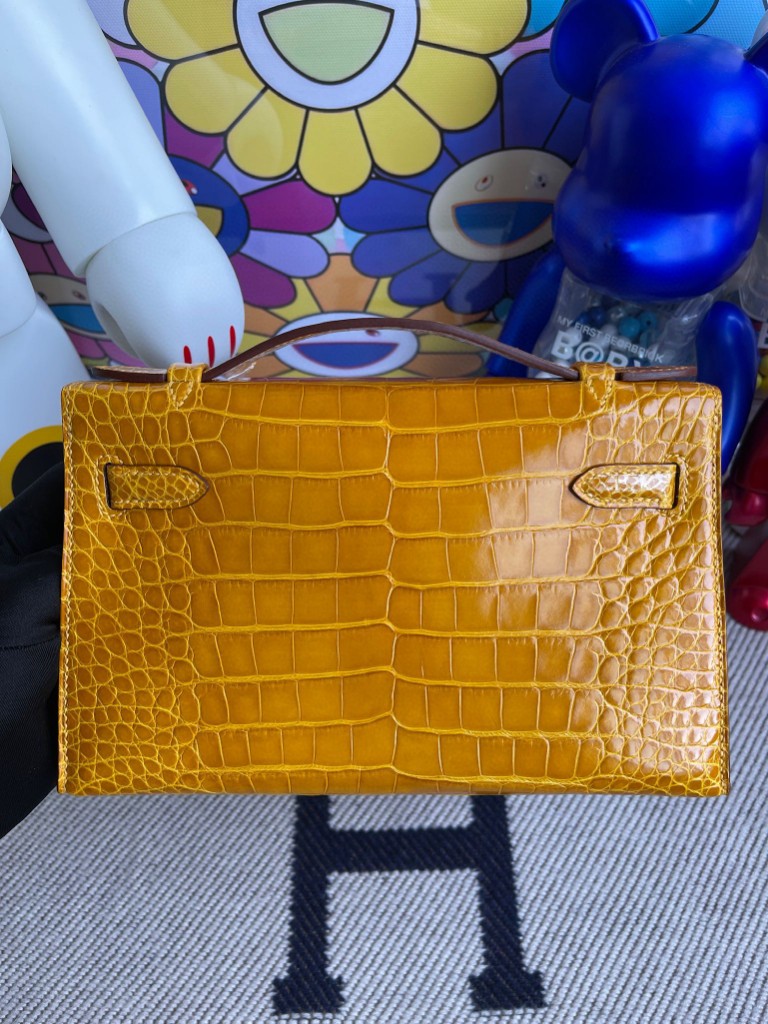 Hermes Kelly Pochette Jaune Ambre Alligator Lisse Shiny Gold