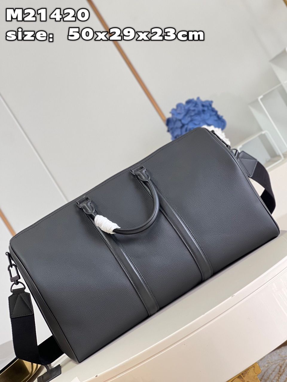 Keepall Bandoulière 50 Bag - Luxury LV Aerogram Black