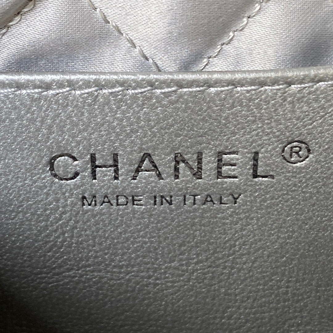 Chanel 22 AS3980 Mini Handbag Shiny Calfskin & Silver-Tone Metal
