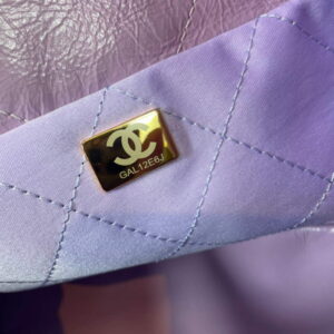 Chanel AS3260 22 Small Handbag Shiny Calfskin Purple Gold
