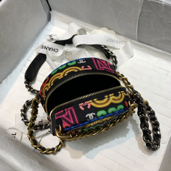 Chanel A86093 Round Handbag Flap Graffiti Print Vintage multicolor gold