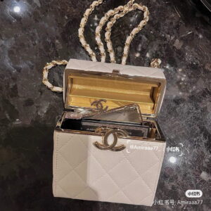 Chanel AP2656 Small box with chain lambskin White