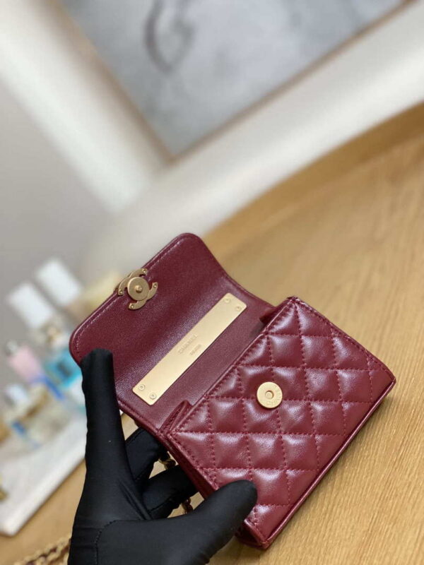 Chanel AP2944 Clutch with Chain Lambskin Wine Red