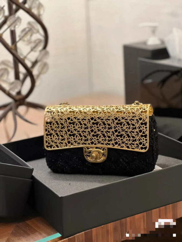 Chanel AS3526 Mini Evening Bag Wool Tweed & Gold-Tone Metal Black
