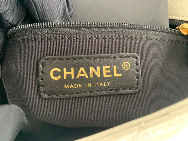 Chanel Small Flap Bag Shiny Calfskin Gold-Tone Metal AS3369 White