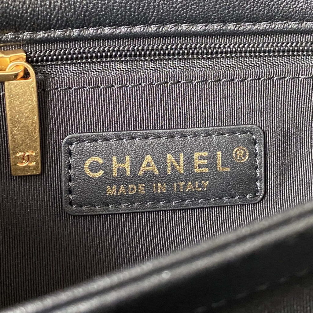 Chanel 22 Medium Handbag Silver Metallic - lushenticbags