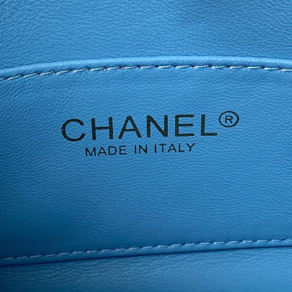 Chanel Small Hobo Bag Grained Calfskin Gold AS3223 Blue