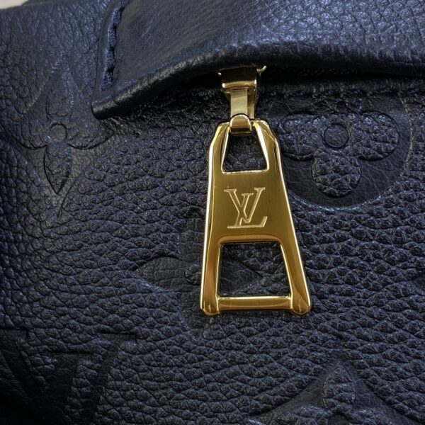 louis vuitton bumbag black